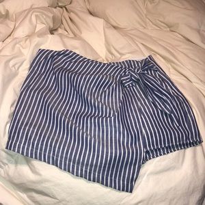 Francesca’s blue and white striped shorts/skirt